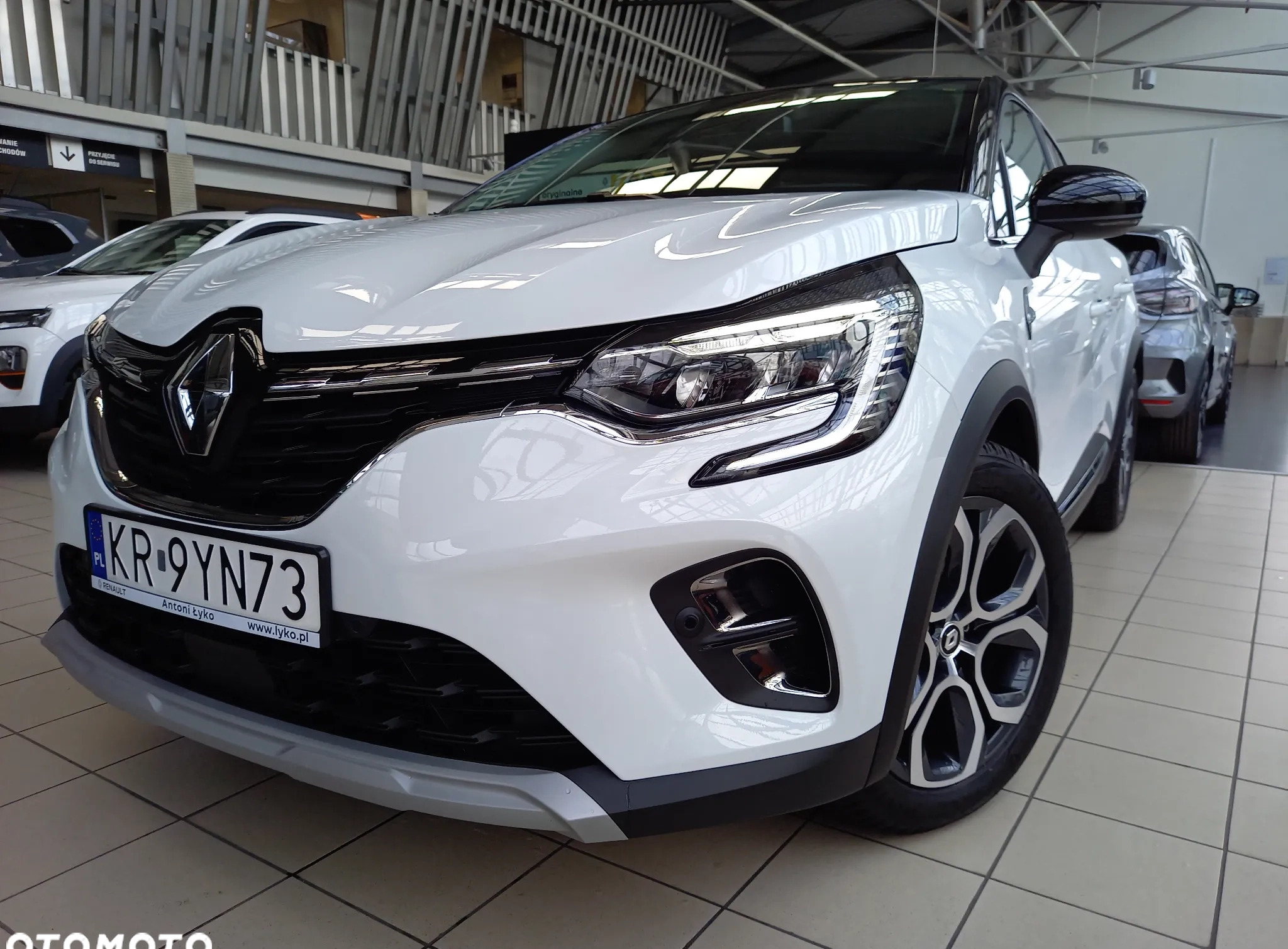 Renault Captur cena 116000 przebieg: 2617, rok produkcji 2022 z Bisztynek małe 301